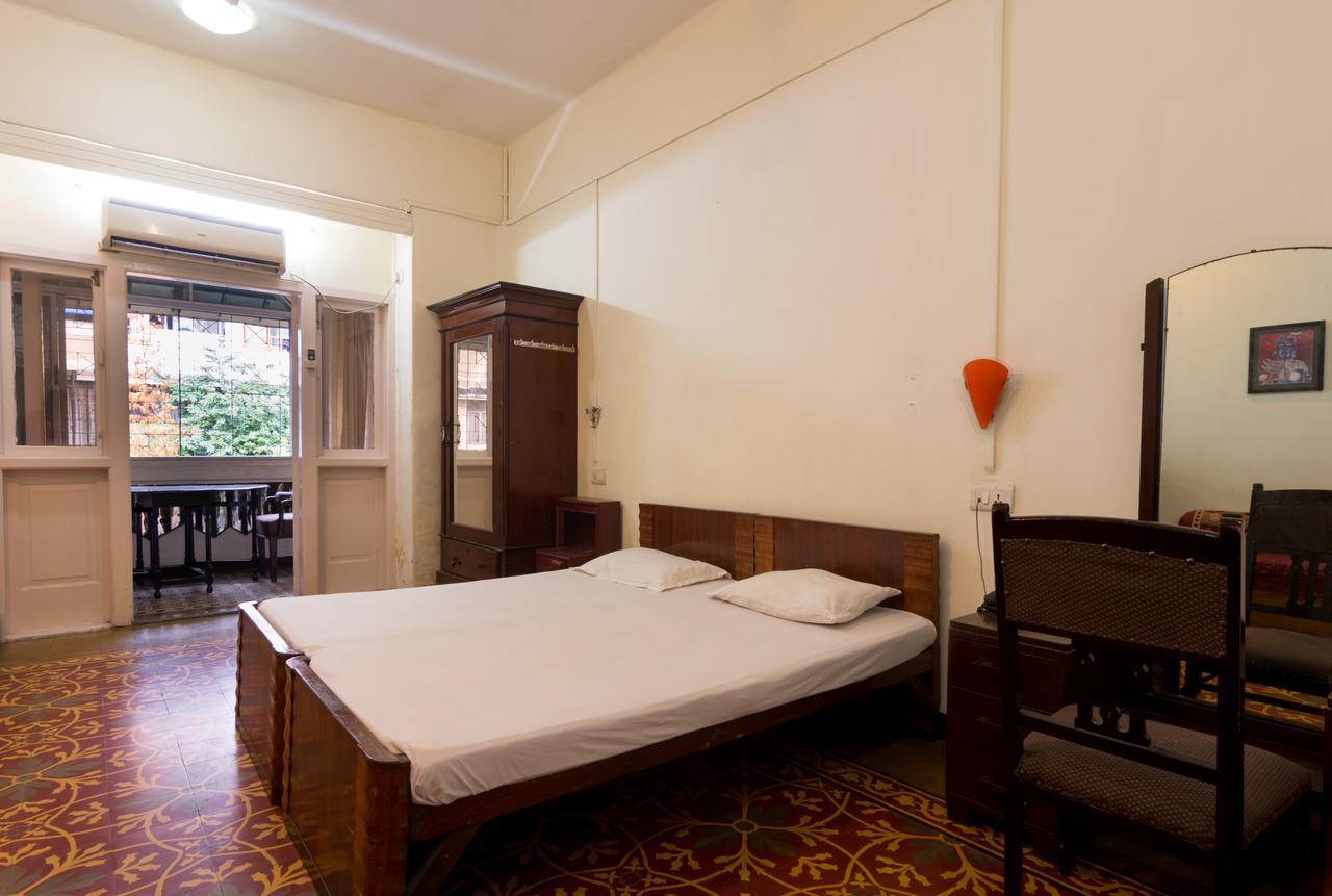 Bed And Breakfast At Colaba Mumbai Kültér fotó