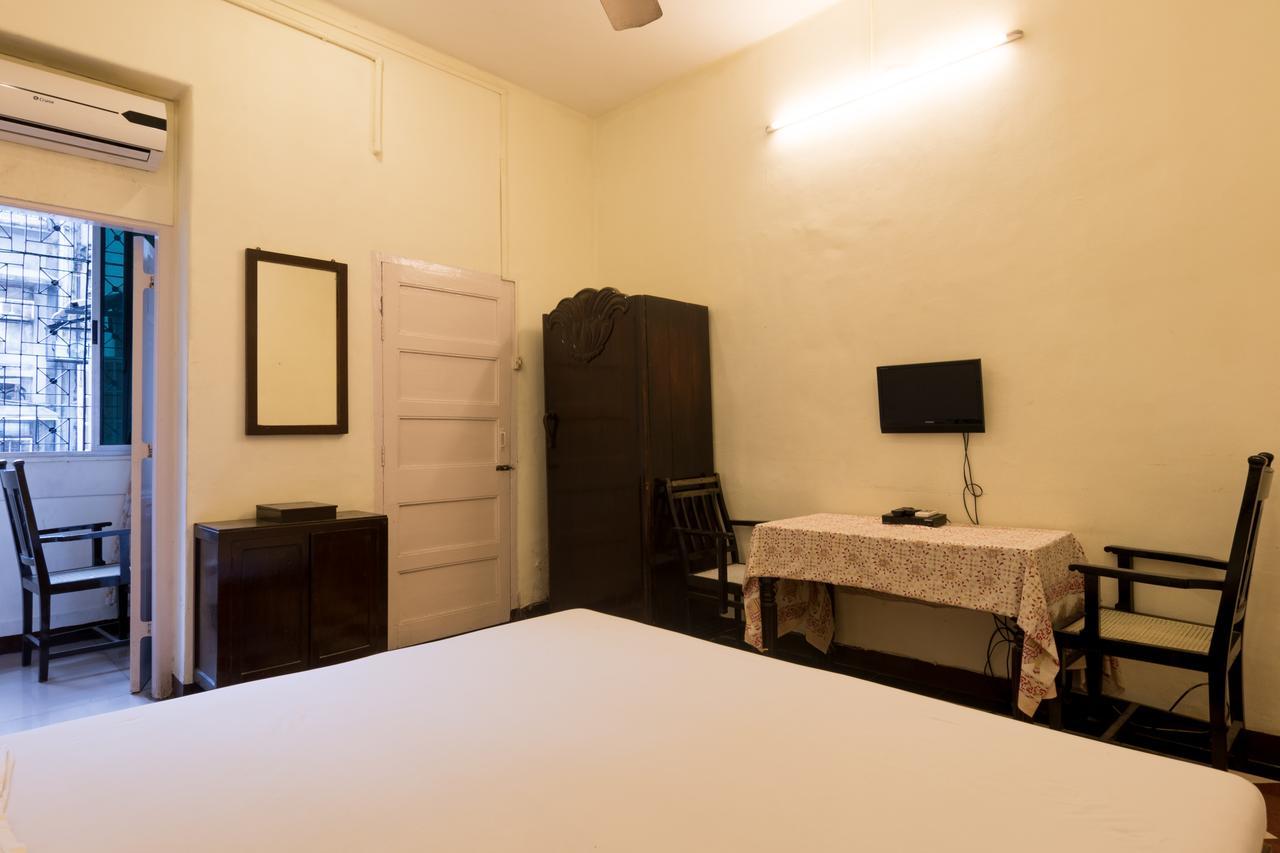 Bed And Breakfast At Colaba Mumbai Kültér fotó